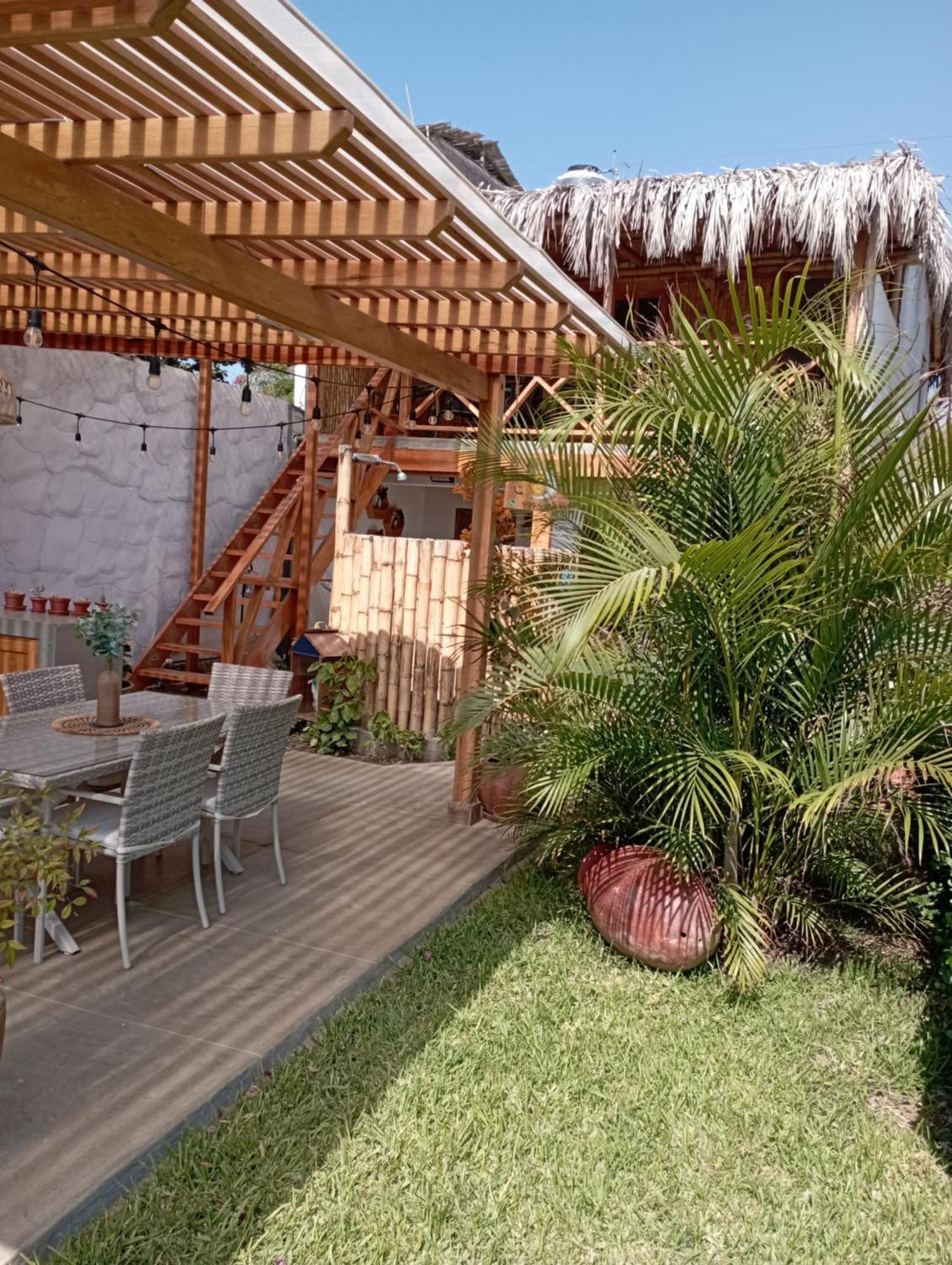 Costa Luna Aparthotel Vichayito Luaran gambar